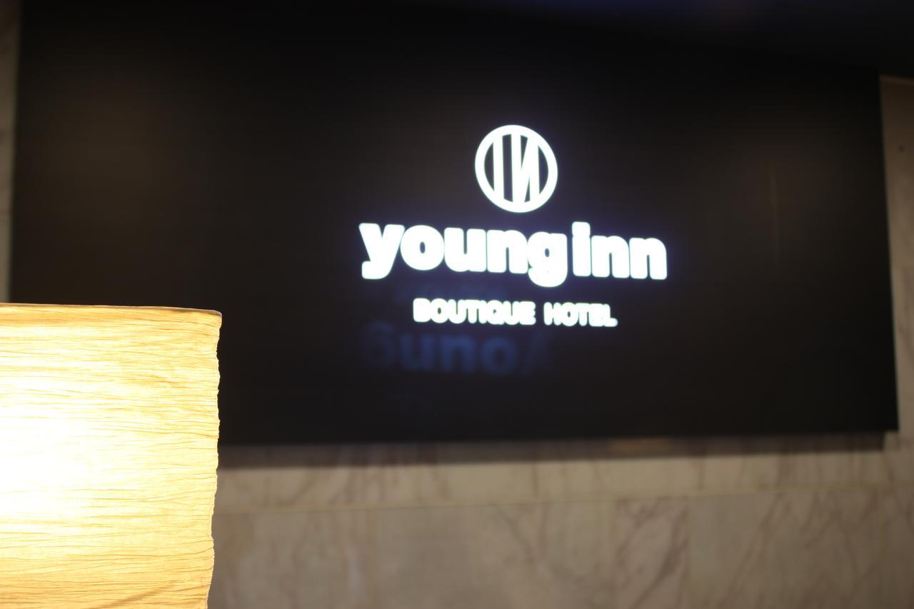 The Hotel Young Inn Seúl Exterior foto